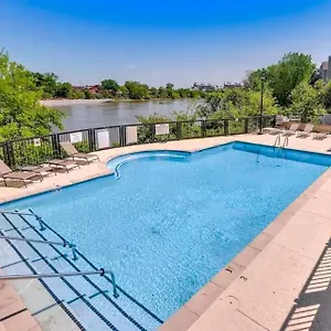 Apartment Riverfront Retreat